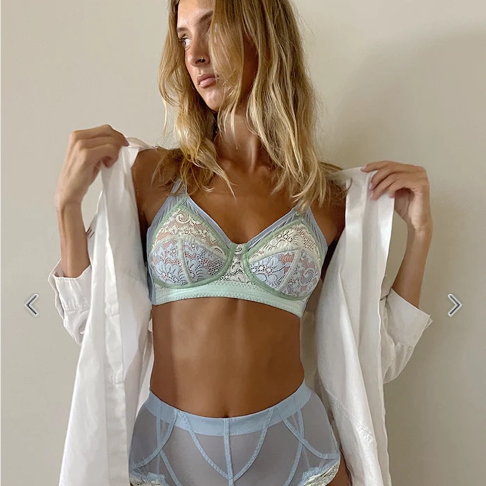 We Are Hah bra NWT size 30-38 B French Blue